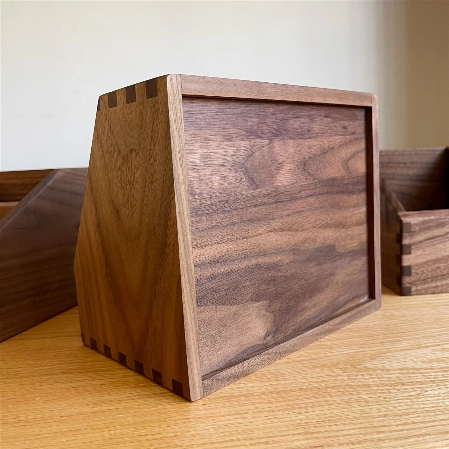 HANDMADE Multifunctional Office Storage Box High-End Solid Wood Desktop Organizer Cosmetic and Desk Accessories Box for Home